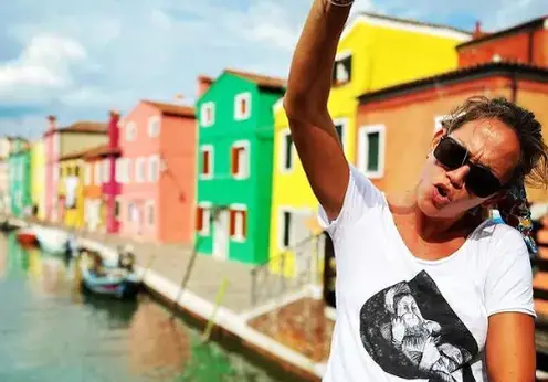 Снежана Макавеева теши мъката с почивка в Италия