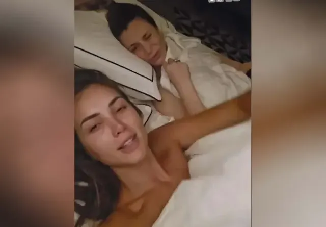 Ваня Щерева спи с Алекс Богданска