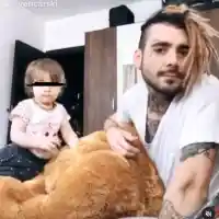 Венци Венц с нов татус на лицето по случай рождения ден на сина си