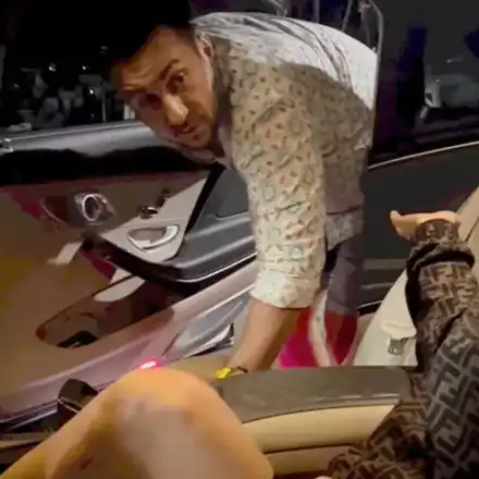 Заради новите правила за движение по пътищата: Коцето трепери за Майбаха си