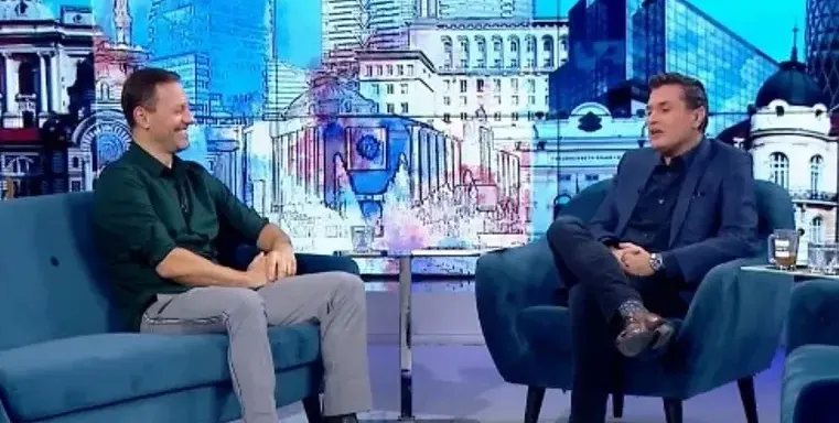 Защо Орлин Павлов не коментира слуховете, че вече е аут от БНТ?