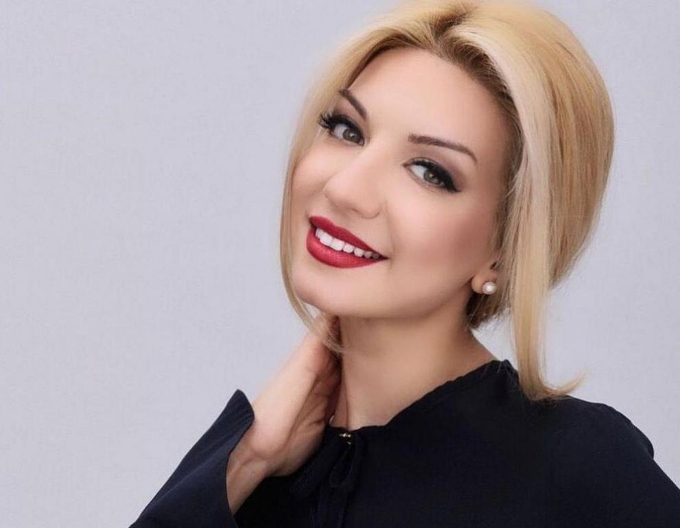 Йоанна Драгнева се напъна да става кмет