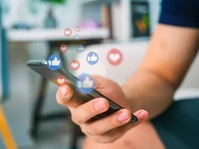 БУМ на изневери заради фейсбук