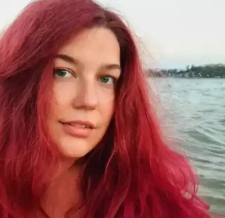 Ергенката Пам работи и за психичното си здраве