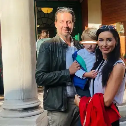 Кобилкина се събра с мъжа си Такис