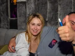 Мария Бакалова брои 600 лева за нощувка у нас