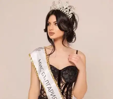 Мис България: Жалко за младите момичета! Превръщат се в клонинги