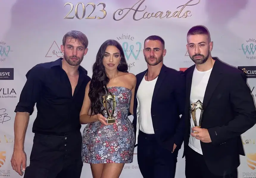 Mr. Half  празнува поредната си награда в компанията на ергенката Айлин и певицата Диона (Снимки)