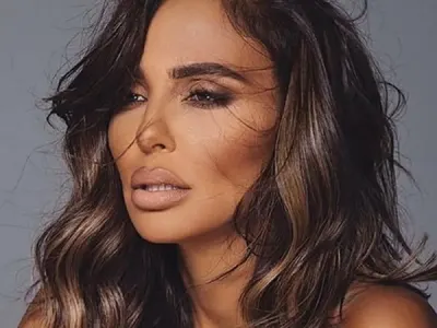 Николета Лозанова се подмладява с диаманти