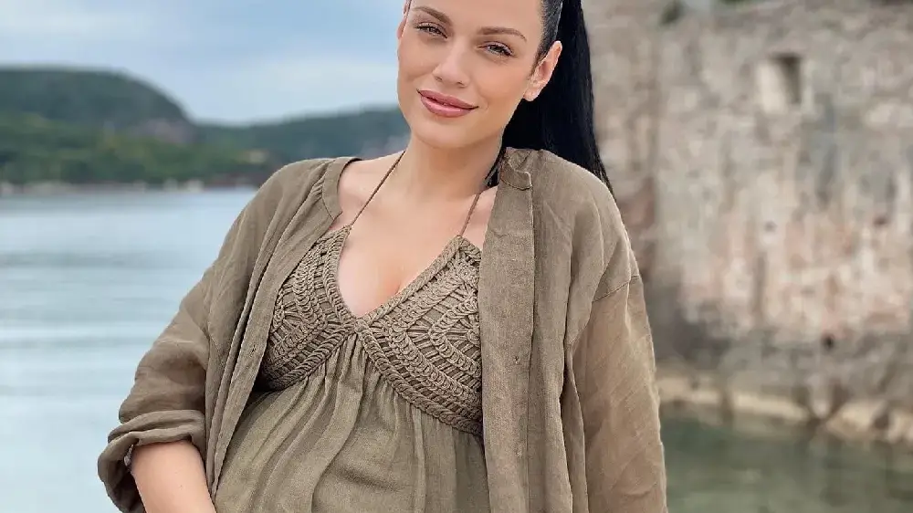 Ралица Паскалева стана на 34 години дни преди раждането