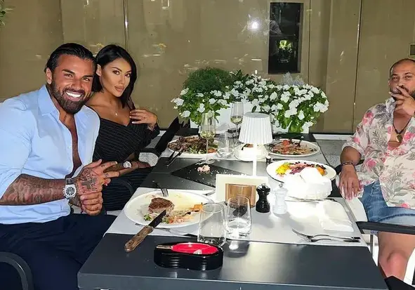 Ще има поредна сватба за Благо Джизъса?