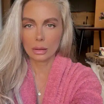 Венета Райкова била между двата свята