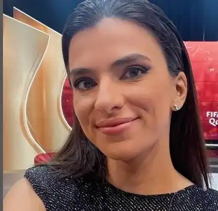 Андреа Банда попадна  в любовен триъгълник  със семеен продуцент