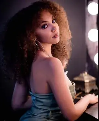 Българка е напът да вземе награда „Еми“