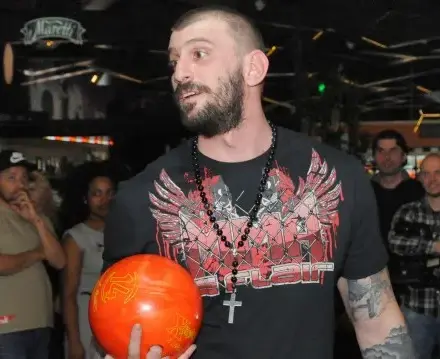 Емо Къртицата напира за „Игри на волята“