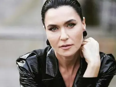 Ендер от “Опасно изкушение” идва за концерт