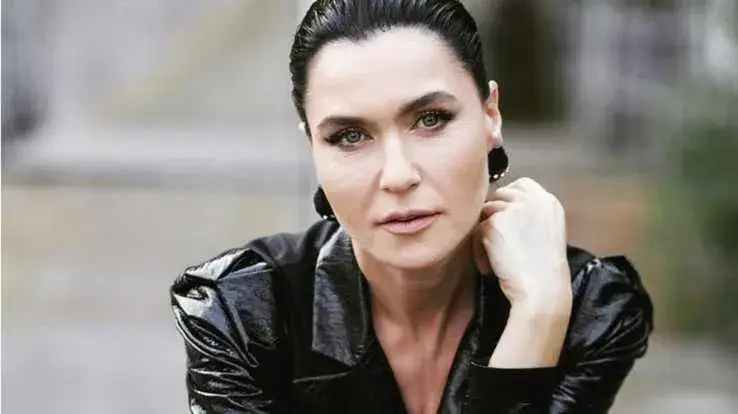 Ендер от “Опасно изкушение” идва за концерт