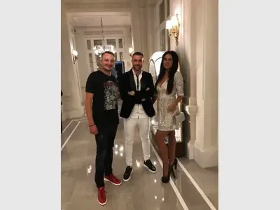 Филип Плейн се щракна с Пиленцата