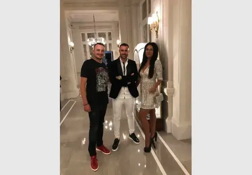 Филип Плейн се щракна с Пиленцата