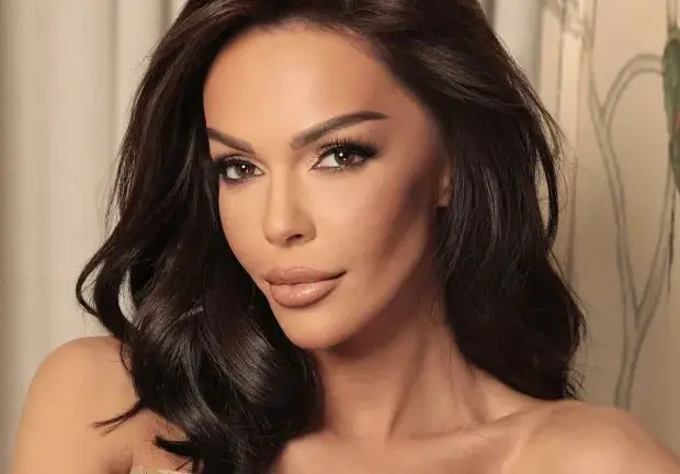 Галена пее: Хубава съм била, но те хванах с друга!