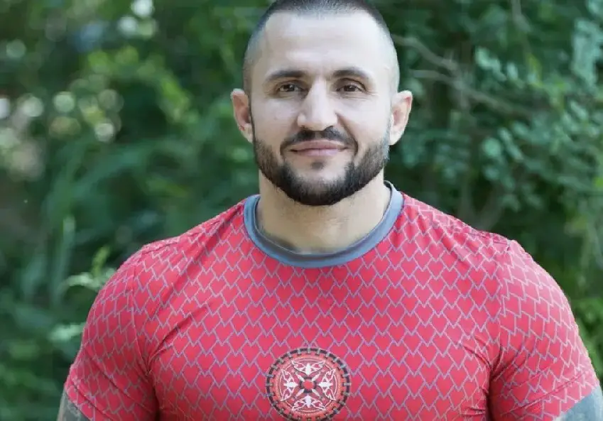 Гатьо бил бодигард на Златко Баретата  и Алексей Петров