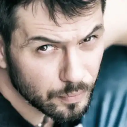 И Милен от „Алея на славата”  карал пиян