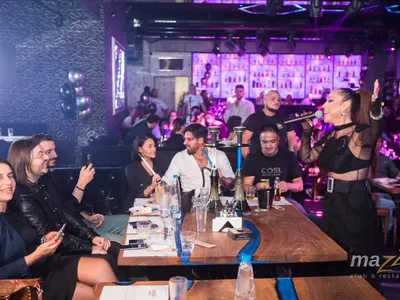 Ивана запя с Благо Джизъса и Ергенът Виктор в нов клуб СНИМКИ