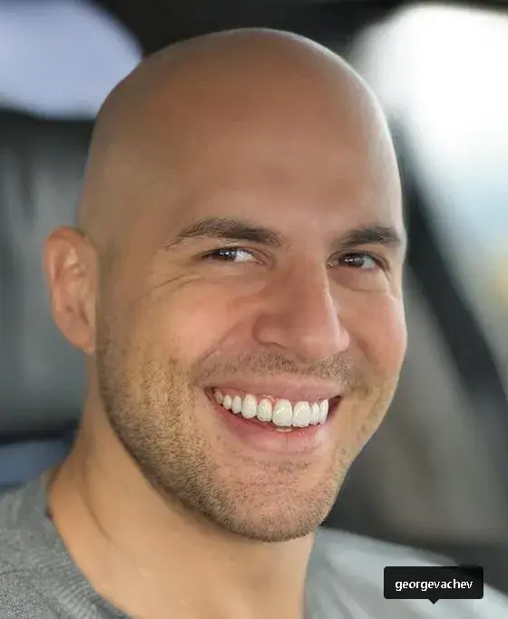 Иво Аръков показа бебето Тео (Снимки)