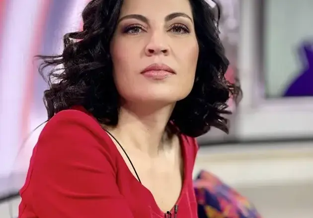 Изплуваха пикантни разкрития от личния живот на Деси Стоянова