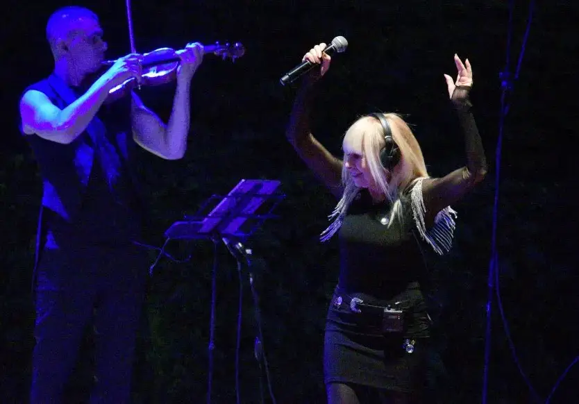 Лили изкара 3,5 милиона лева за година, но нито лев няма да отиде при роднините й