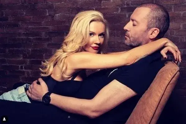 Мария Игнатова живее с Нойзи на смени