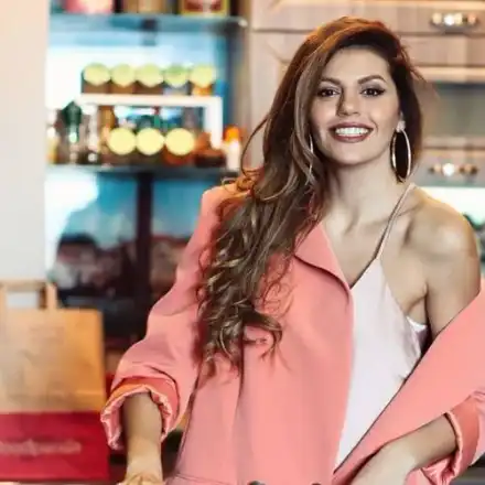 Михаела Филева обича 69 и 96