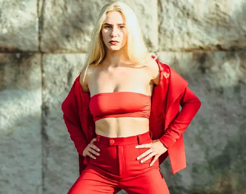 Мила Роберт била слаба ученичка