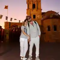 Миро заведе жена си в Египет