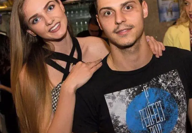 Мис България Нанси Карабойчева израснала в нищета, майка й нямала пари дори за вафла