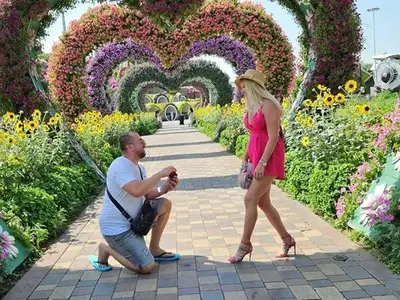 Миската с най-много корони и титли от конкурси за красота, каза „да“ в Дубай