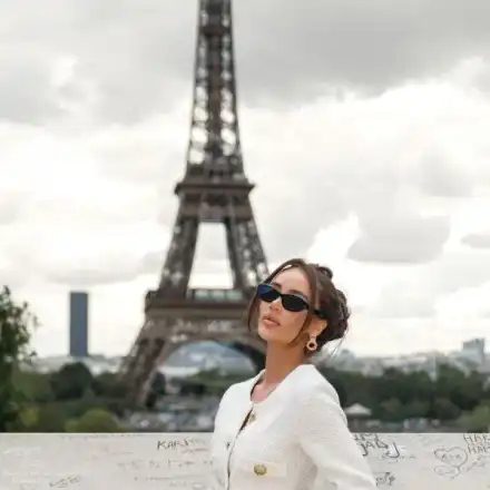 Младата дизайнерка Венета Шкодрова представи новата си колекция в Париж