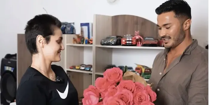 Нарязаната Дебора записа песен с Галин