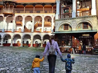 Николета Маданска разходи хлапетата в Рилския манастир