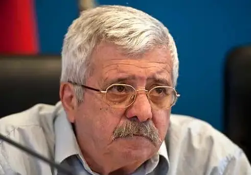 Нораир Нурикян крие раздяла с жена си от 12 години