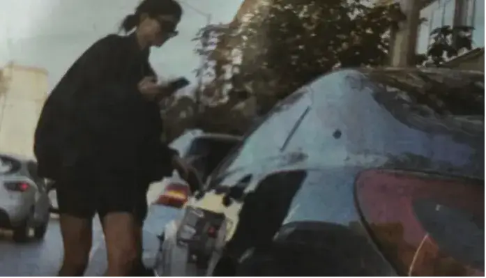 Олигарх купи на  Славена Вътова  лимузина за 300 бона