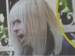 Папараци запечатаха грозната истина за визията на Лили Иванова! (Вижте СНИМКИ на звездата без грим и фотошоп)