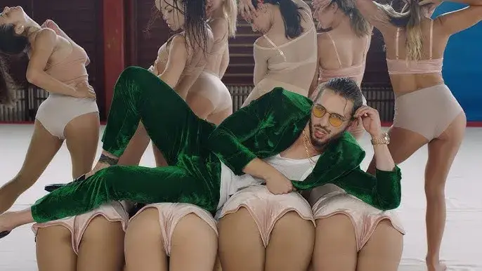 Папи Ханс е отвратен от „Кекс“-а си, не иска да чуе за първия си хит