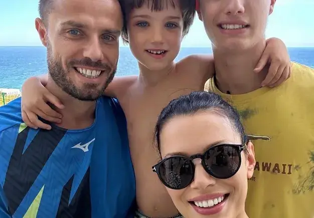 Ралица Паскалева се събра с големия син на Салпаров