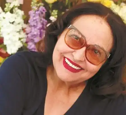 Стефка Берова бясна: Спрете да пишете, че съм умряла!