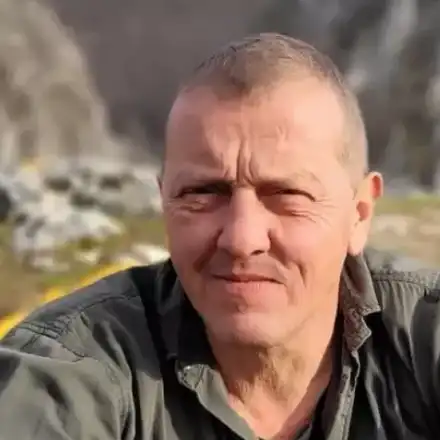 Валери Йорданов  гушна син от  млада докторка