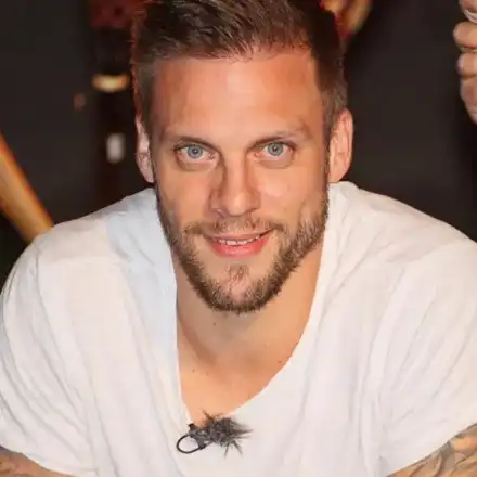 Ваня Джаферович напусна фейсбук, омразата му дошла в повече