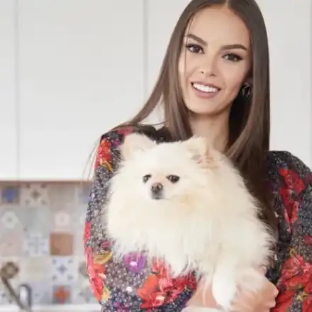 Виктория Капитонова изхвърли кучето си