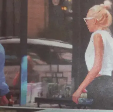 Заряза Дубай: Ана Шехтова се завърна у нас