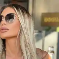 Златка Райкова разпродава носените си дрехи